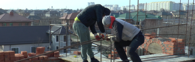 Продолжается строительство храма